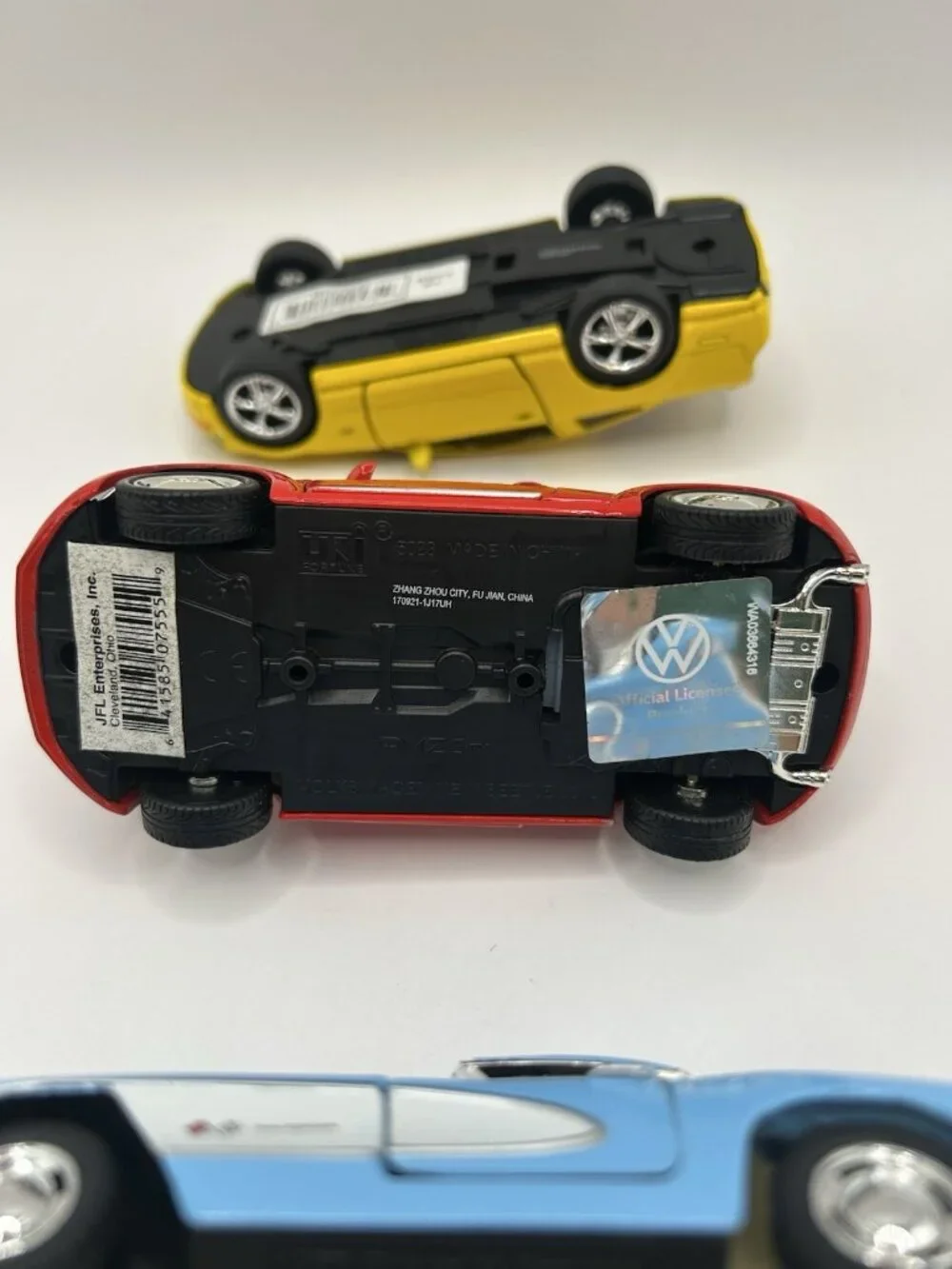 Lot of 3 Diecast Cars Corvette VW Beetle Mustang Kinsmart Scale Blue Red Yellow